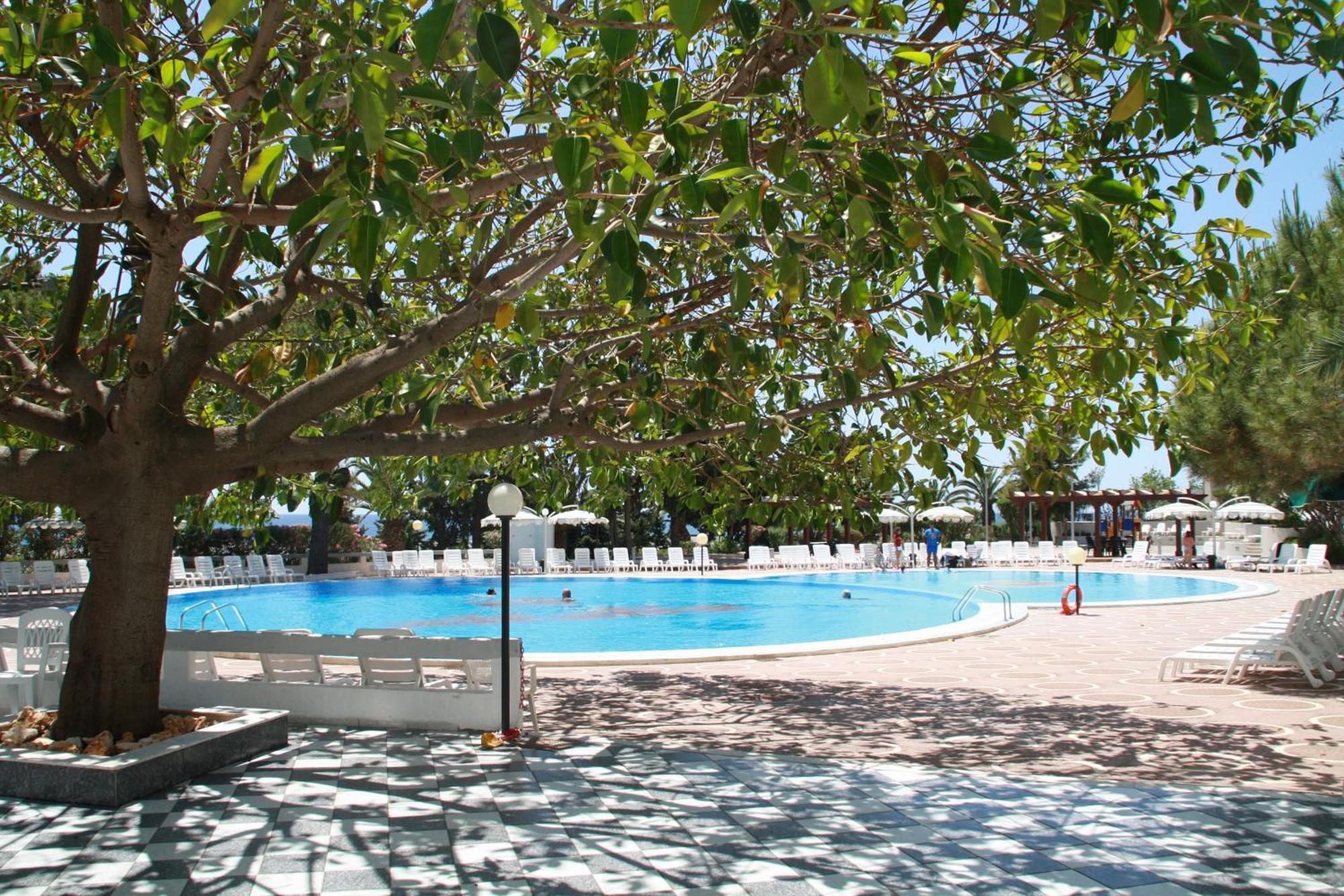Hotel Villaggio Club Altalia Brancaleone Εξωτερικό φωτογραφία