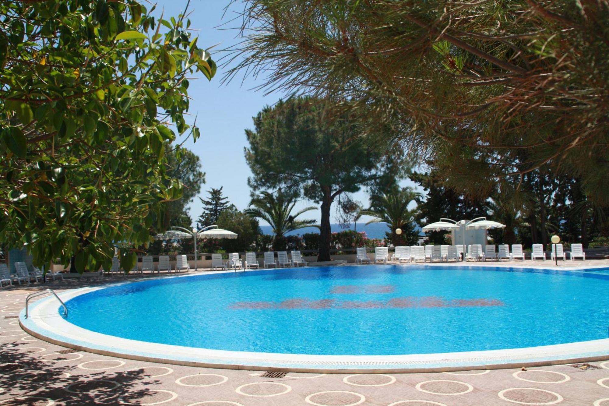 Hotel Villaggio Club Altalia Brancaleone Εξωτερικό φωτογραφία